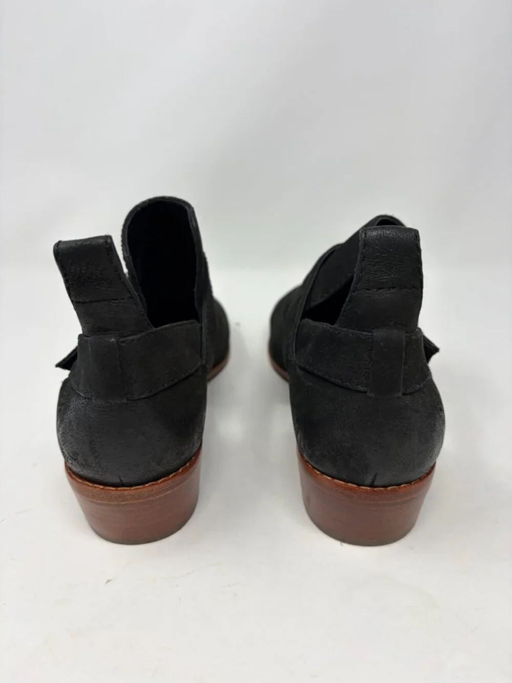 Frye women's Mia ankle booties 9M black leather buckle cutout boots